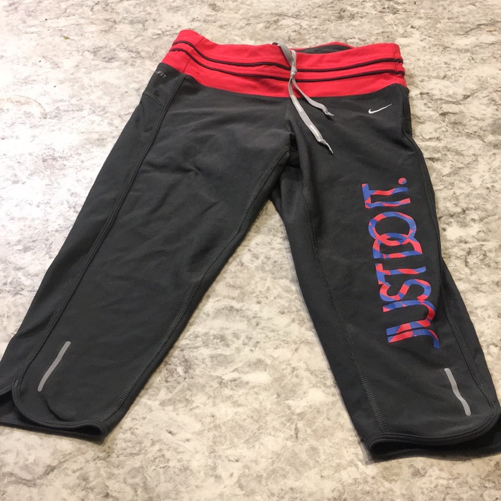 Nike capris